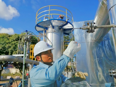 廣州石化罐區(qū)廢氣提標(biāo)及重催污水池廢氣治理項(xiàng)目投用